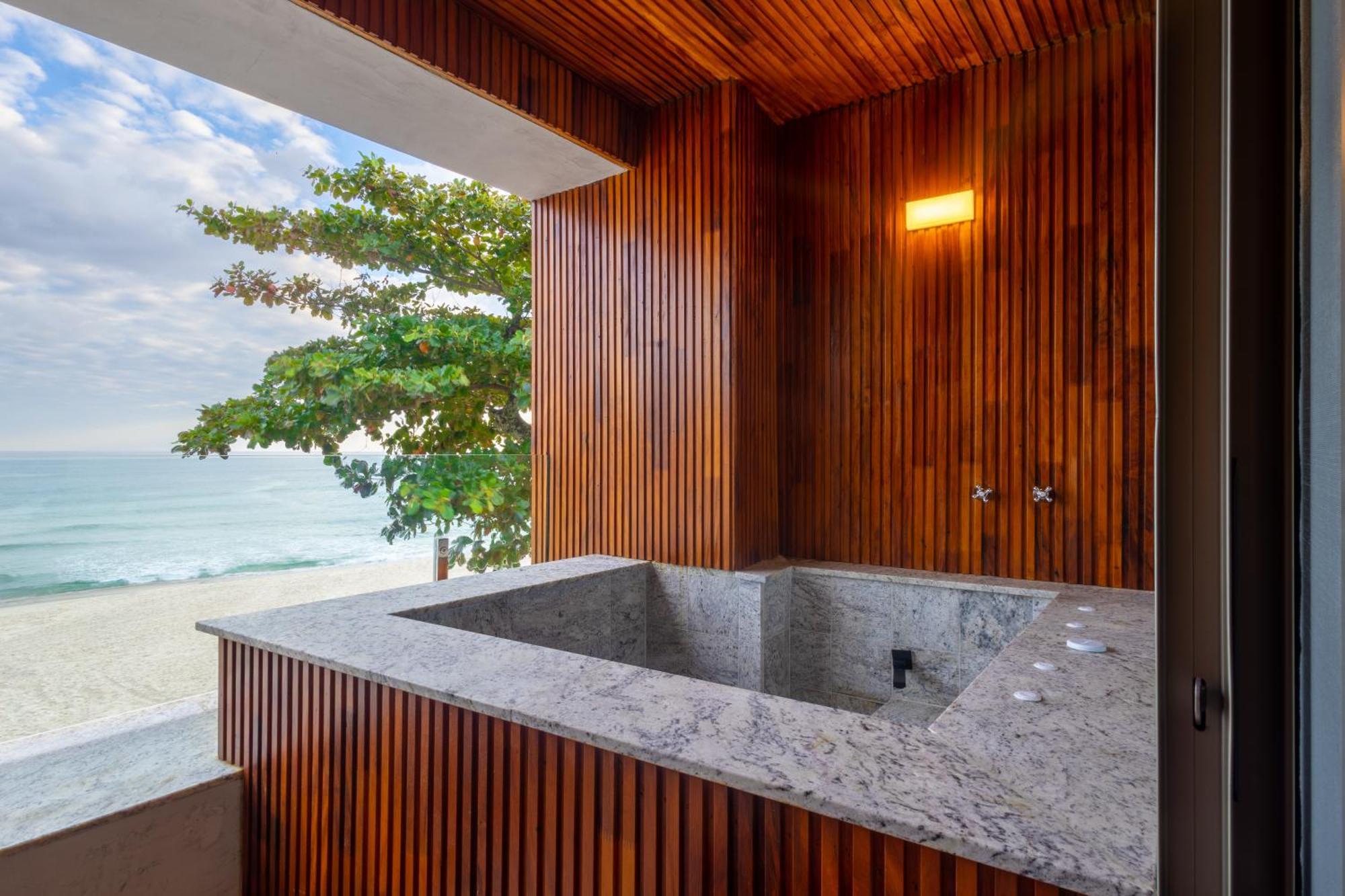 Duke Beach Hotel Maresias Exterior photo